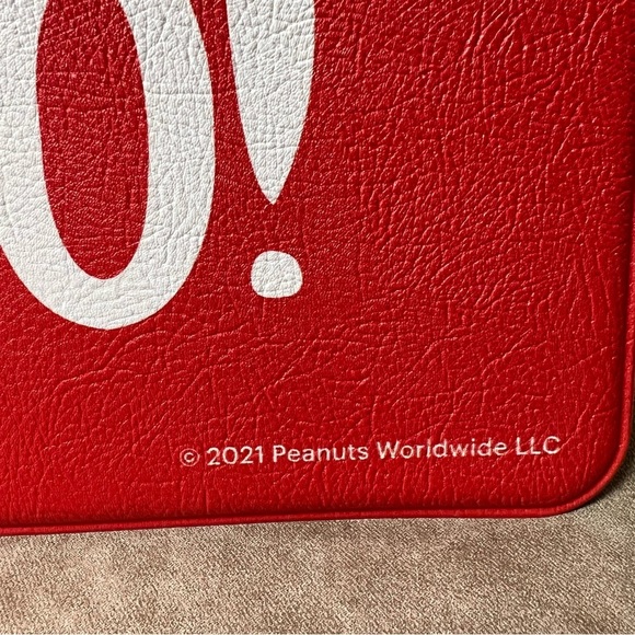 PEANUTS SNOOPY HO! HO! HO! CHRISTMAS RED Anti-Fatigue Kitchen MAT 18x30 New - Picture 6 of 6